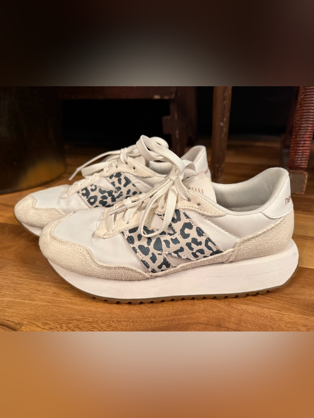 New Balance 237 sneakers shoes white suede leopard-print "N" logo 7.5 WOMANS